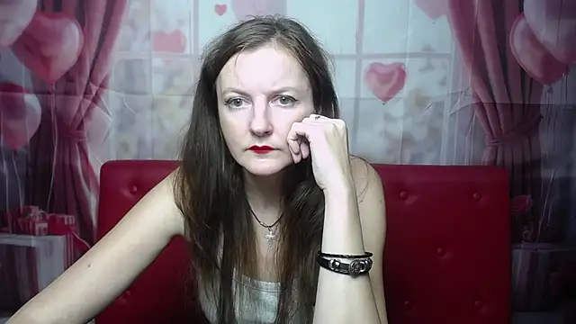 MeganPirs XXX чат на живо