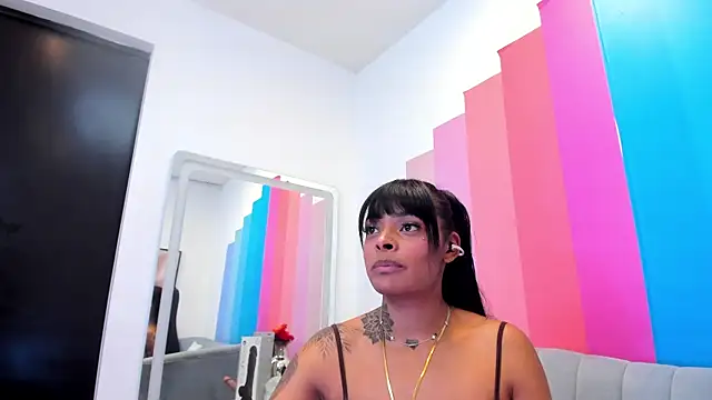EmmaEbony_'s Live XXX Chat