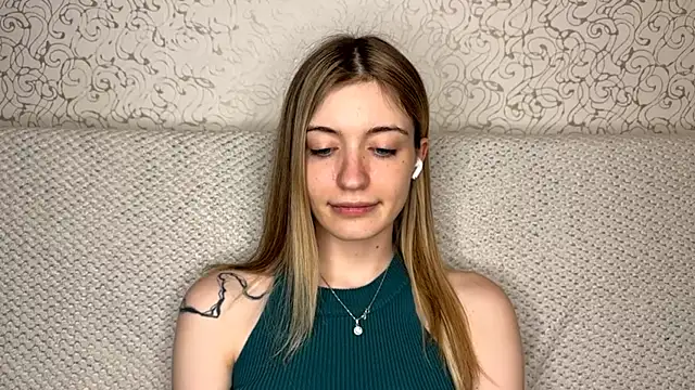 צ'אט XXX בשידור חי של Shinin_Robi