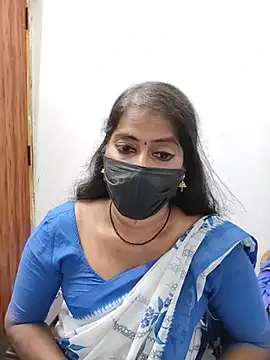 tamil_Sigappu_Roja Live XXX Chat