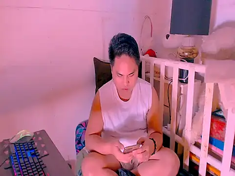 Hardking_69 XXX чат на живо