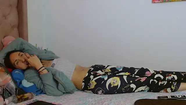 Sakura_and_yuki Live XXX-Chat