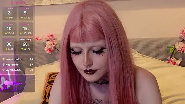 MilkMeSoftly Chat XXX in diretta