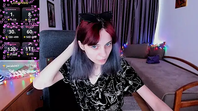 MiniLysii XXX чат на живо