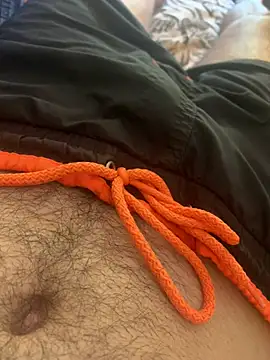 MuzzyFacing XXX чат на живо