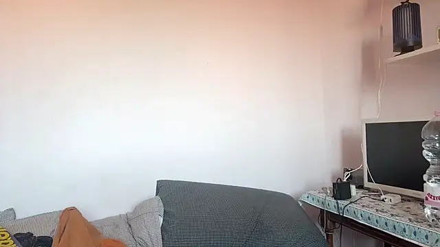 PierPesaroX Chat XXX live