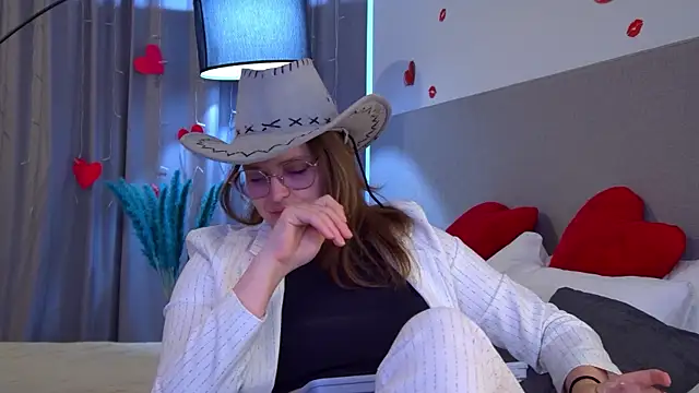 AlexaAvery 现场XXX聊天