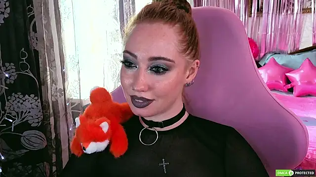 Chatroom XXX en direct de TinaBrook