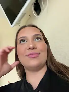 Chat XXX en directo de KilianaNoir