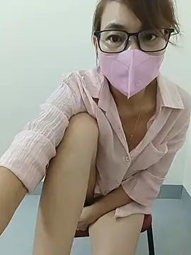 Lucky_girl_888_ XXX чат на живо