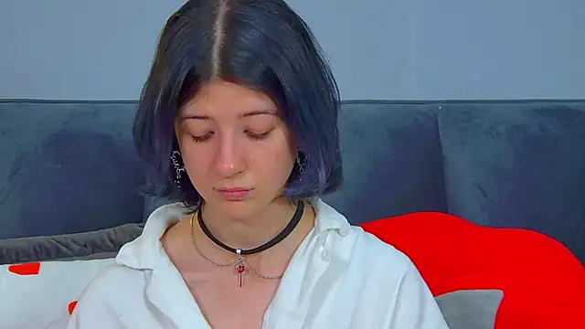 دردشة AnneAvelin الجنسية المباشرة