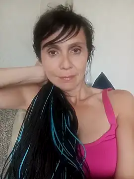 Francenia_lolis XXX чат на живо
