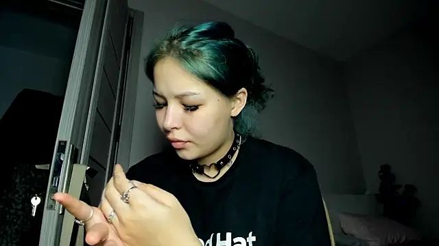missinfull's Live XXX Chat