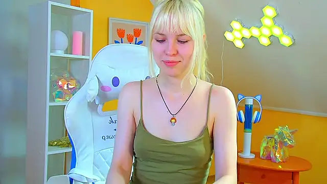 Chat +18 de HannahHollis ao vivo