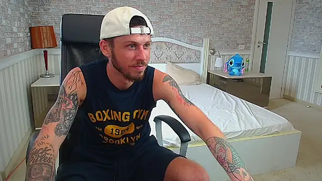 JonahShaw live XXX chat