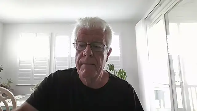 NeoOnSC's Live XXX Chat