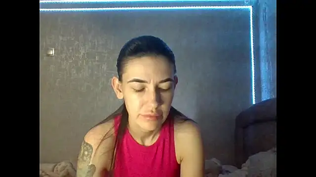 Chat +18 de Diamond_Danaa ao vivo