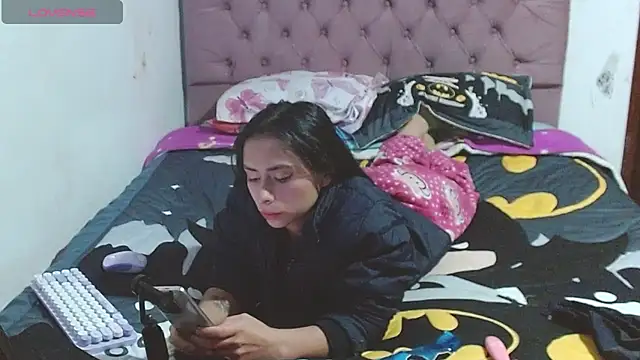 Chat +18 de katty_hottest ao vivo