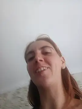צ'אט XXX בשידור חי של Honeygirl08