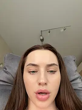 Czat XXX na żywo – Camilla_Railian