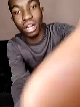 Breezyvikky Chat XXX live