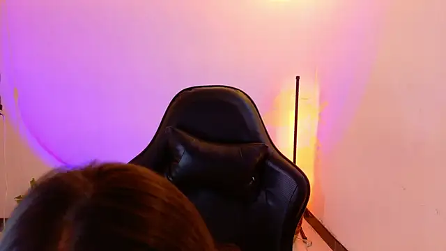 Sarasavage's Live XXX Chat