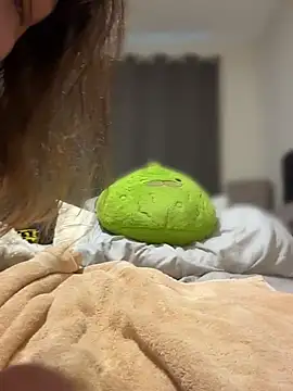 squirtinqueen43 webkamerás műsora