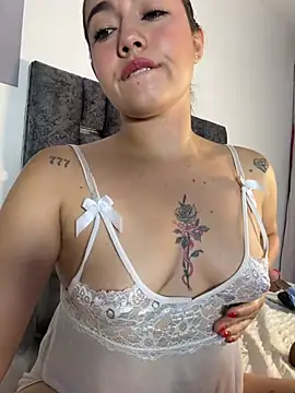 Natasharuso Adlı Modelin Canlı XXX Sohbeti