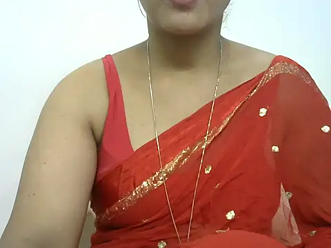 צ'אט XXX בשידור חי של reshmika_reddy