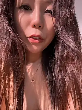 xiaoyizi20261's Live XXX Chat