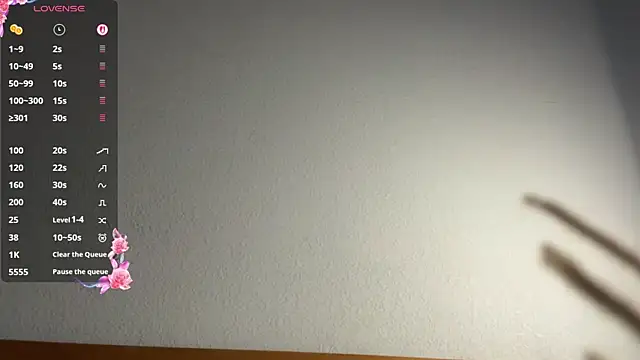 EmmaLovelyBB XXX чат на живо