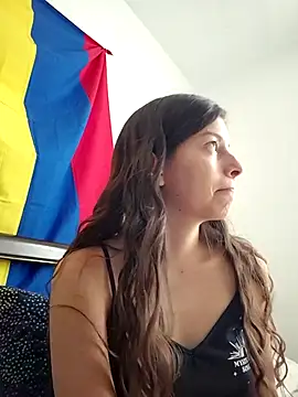 IrisBound's Live XXX Chat