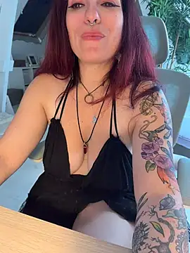 Chat +18 de LunaMoongirl ao vivo