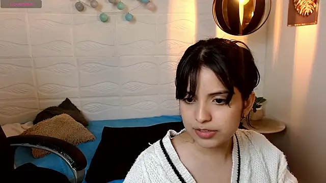 yurii_petite 现场XXX聊天