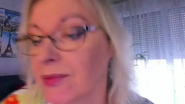 Chatroom XXX en direct de vanessa_chat