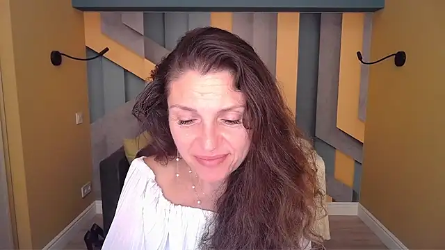 Chat XXX en directo de EllaLong