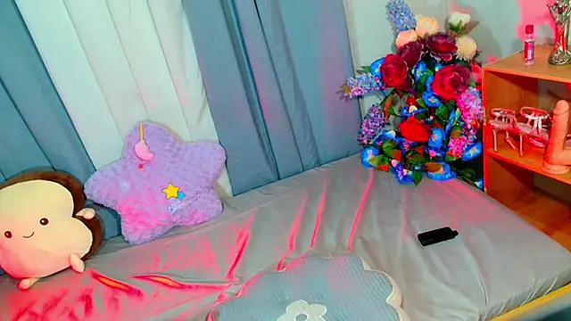 צ'אט XXX בשידור חי של baby_kiraxx
