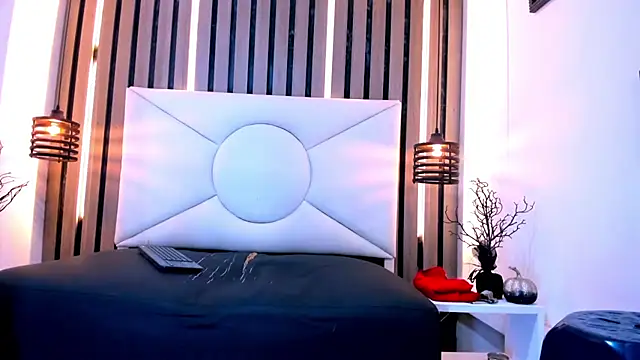 Czat XXX na żywo – Pit_Ross