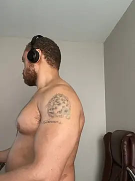Czat XXX na żywo – Fathero1time