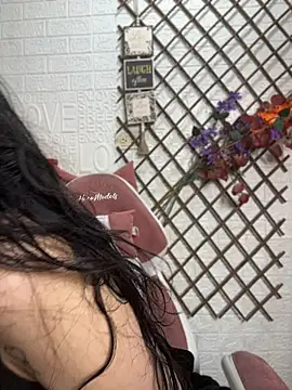 SALOME_KORLAND's Live XXX Chat