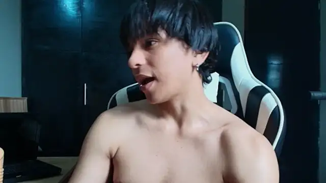 Czat XXX na żywo – raikougame