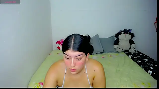 دردشة hello_kityy25 الجنسية المباشرة