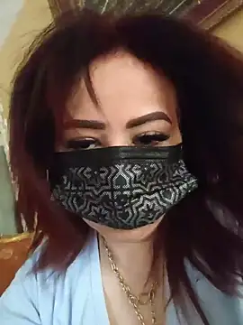 Онлайн чат XXX Egyptianmilf2000