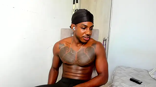 צ'אט XXX בשידור חי של Darktemp_