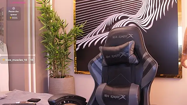 Živý XXX chat Reik_Vonn