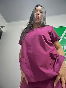 Chat +18 de Kinky_DoctorX ao vivo