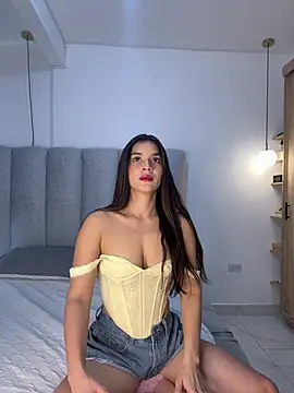 Valentina_lux1's Webcam Show