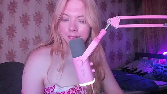 Cutie_Bambi Webcam-Show