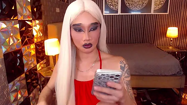 lhexiecollins' Live XXX Chat