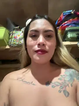 WildStars' Live XXX Chat